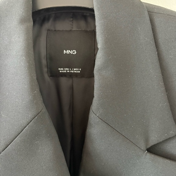 Mango Short Double-Breasted Blazer In Black Size L NWOT - Picture 12 of 14